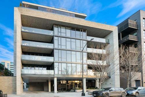 506-111 Peoria St, Chicago, IL, 60607-2883 | Card Image