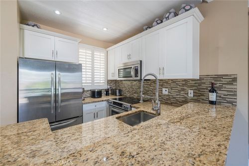 202-20251 Cape Coral Ln, Huntington Beach, CA, 92646-8573 | Card Image