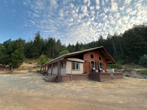 511 Tucker Hill Rd, Douglas City, CA, 96024 | Card Image