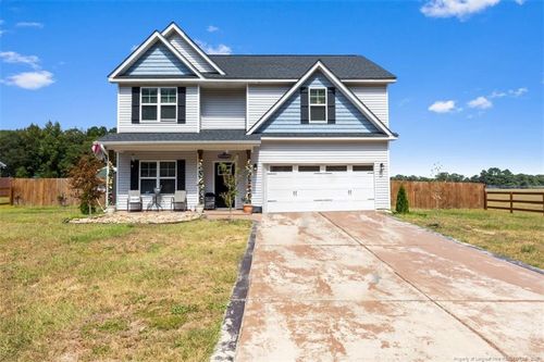 403 Laurel Lake Rd, Salemburg, NC, 28385-8607 | Card Image