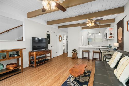 apt-1-4894 Kilauea Ave, Honolulu, HI, 96816-5776 | Card Image