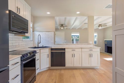 171 S Pueblo Ave, OJAI, CA, 93023-2236 | Card Image