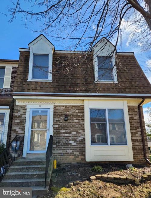 20 Livingstone Ter, Frederick, MD, 21702-3976 | Card Image