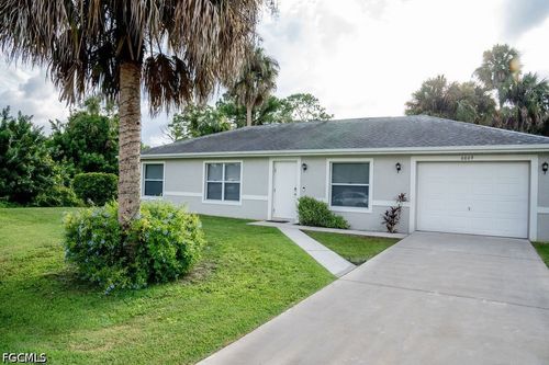 6069 Lacota Ave, Fort Myers, FL, 33905-5726 | Card Image