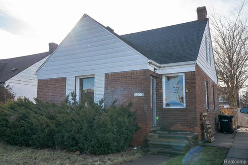 5045 Cadieux Rd, Detroit, MI, 48224-2110 | Card Image