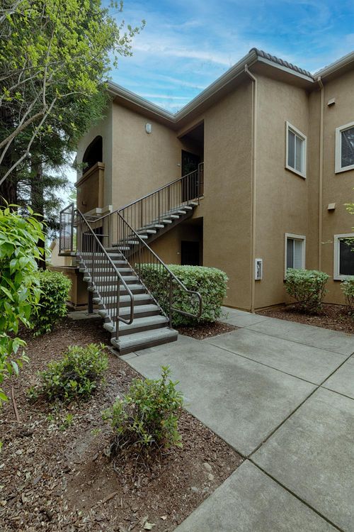 622-501 Gibson Dr, Roseville, CA, 95678-6502 | Card Image