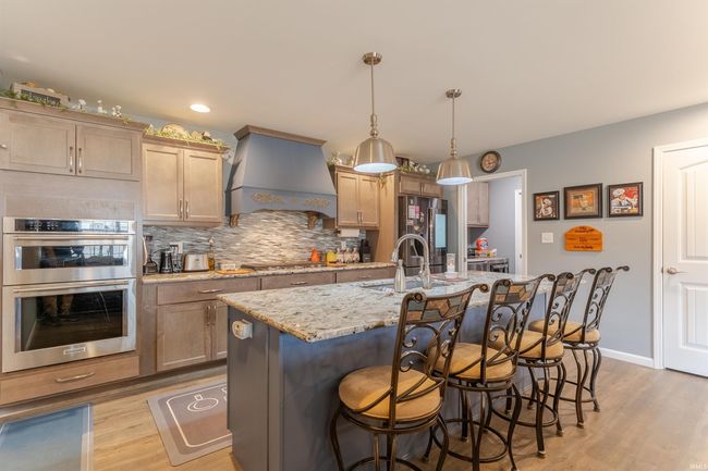B - 5322 Dauby Dr, Condo with 3 bedrooms, 2 bathrooms and null parking in Evansville IN | Image 10