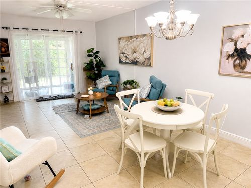 e304-1100 Ponce De Leon Cir, Vero Beach, FL, 32960-5373 | Card Image
