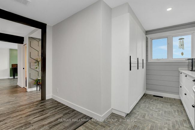 3452 Larmours Lane, House other with 4 bedrooms, 2 bathrooms and 8 parking in Sarsfield ON | Image 16