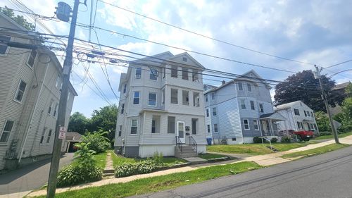 62 Miller St, New Britain, CT, 06053-4807 | Card Image
