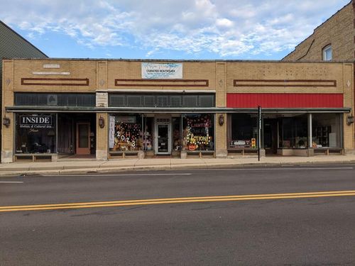 1249 N Green St, Mchenry, IL, 60050-4341 | Card Image