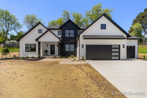 383 Rogue River View Dr Ne, Rockford, MI, 49341 | Card Image
