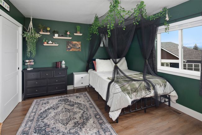 Upper level 4th bedroom. | Image 48
