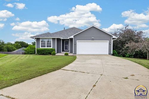 4032 Krysten St, Topeka, KS, 66618-2741 | Card Image