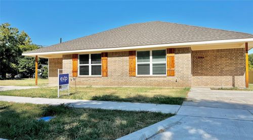 a-618 Thomas St, Bonham, TX, 75418-3351 | Card Image