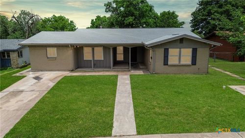 1805 Crestview Dr, Killeen, TX, 76549-1123 | Card Image