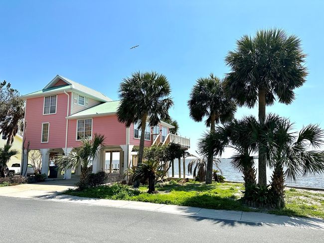 660 1 St St, House other with 3 bedrooms, 4 bathrooms and null parking in CEDAR KEY FL | Image 55