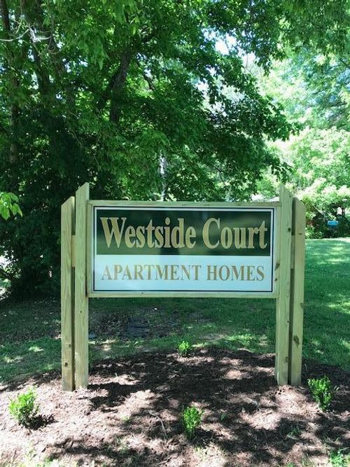 4-1775 Westside Cir, ROCKY FACE, GA, 30740-9443 | Card Image