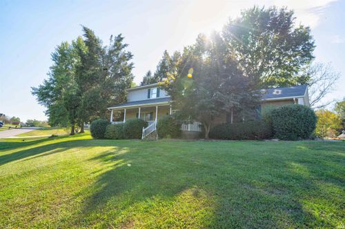 420 S Ornament E, Santa Claus, IN, 47579-6239 | Card Image