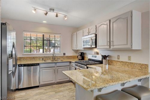 1016-2851 S Valley View Blvd, Las Vegas, NV, 89102-0135 | Card Image