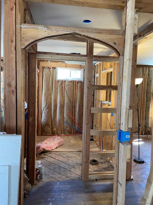 2428 Illinois Ave, Flint, MI, 48506-3728 | Card Image