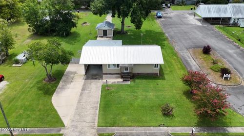 1328 Pennsylvania Ave, Vandemere, NC, 28587-8900 | Card Image