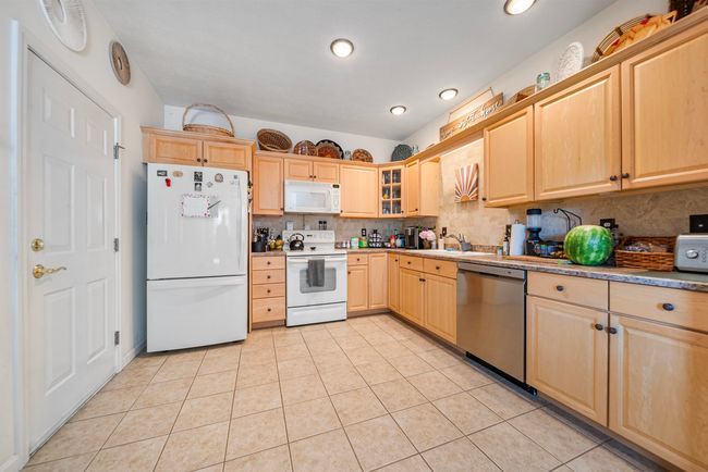 UNIT-1 - 34 Mammoth Rd, Condo with 2 bedrooms, 3 bathrooms and null parking in Hooksett NH | Image 20