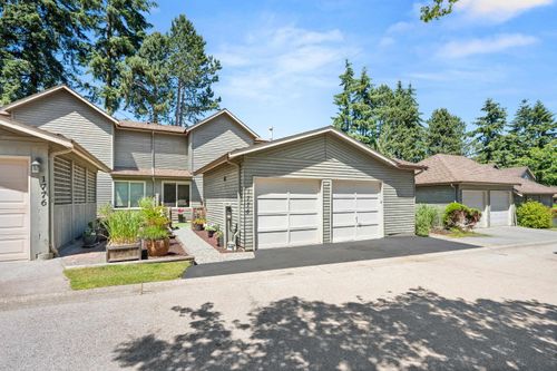 1774 Lilac Dr, Surrey, BC, V4A5C9 | Card Image
