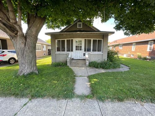 116 W 1st St, Spring Valley, IL, 61362-1408 | Card Image
