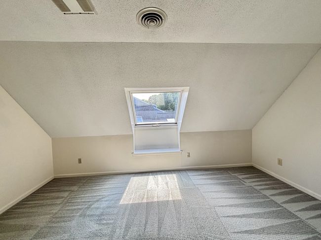 7 - 7 Skyview Cir, Condo with 4 bedrooms, 2 bathrooms and null parking in Keene NH | Image 9