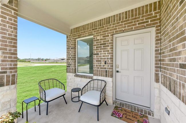 24222 Sandstone Valley Ln, House other with 5 bedrooms, 3 bathrooms and 2 parking in Spring TX | Image 4