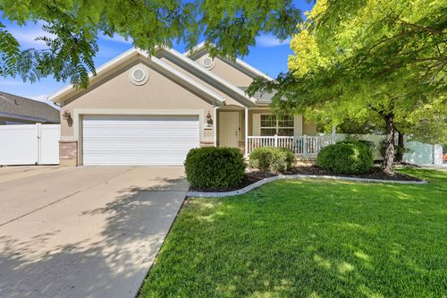 8462 S Oak Farms Dr, West Jordan, UT, 84081-1860 | Card Image