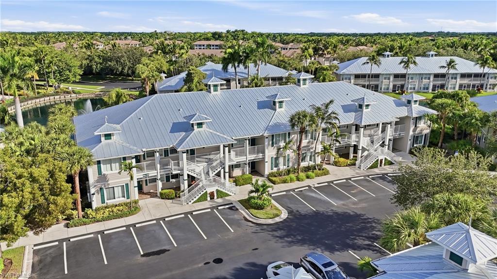 Residential in NAPLES 5