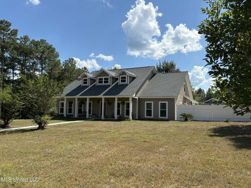 22473 Yankee Town Rd, Saucier, MS, 39574-9140 | Card Image