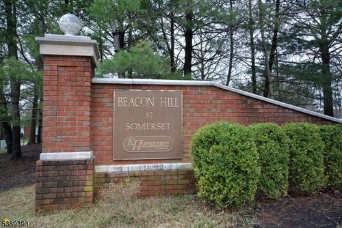 125 Sapphire Ln, Franklin Park, NJ, 08823-1645 | Card Image