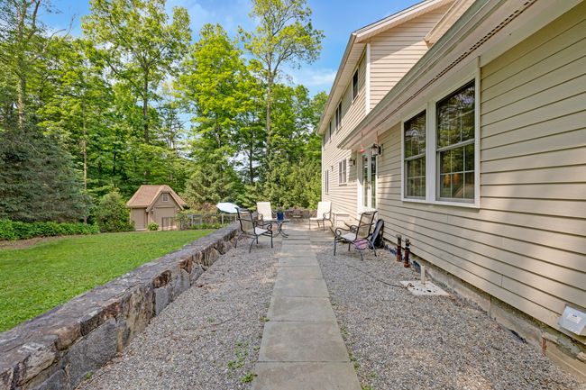 19 Maplecrest Dr, House other with 4 bedrooms, 3 bathrooms and null parking in Danbury CT | Image 34