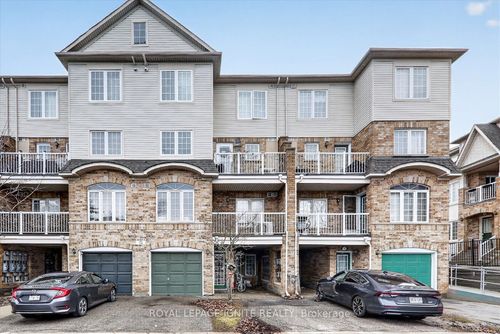4-42 Pinery Trail, Scarborough, ON, M1B6H9 | Card Image