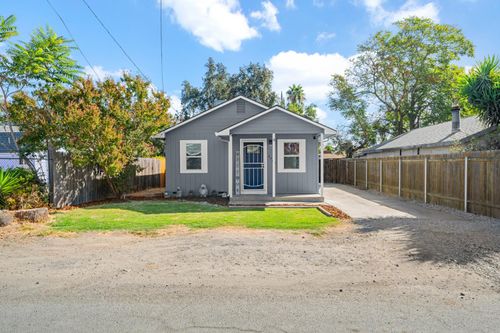 2765 Maple St, Sutter, CA, 95982-2118 | Card Image