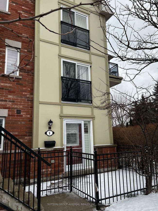 1 - 150 Chancery Rd, Condo with 2 bedrooms, 1 bathrooms and 1 parking in Markham ON | Image 18