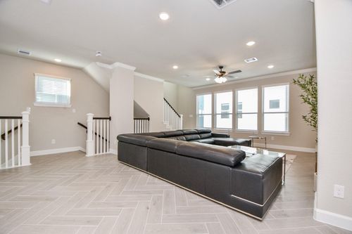 2033 Millbridge Spring Ln, Houston, TX, 77051-2128 | Card Image