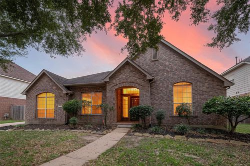 1608 Spring Glen Ln, Pearland, TX, 77581-5583 | Card Image