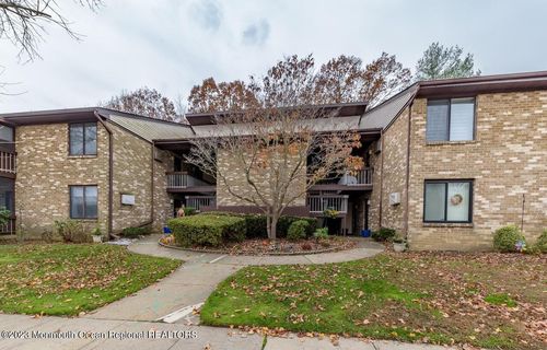 e-140 Amberly Dr, Manalapan, NJ, 07726 | Card Image