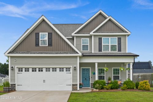 113 Tea Olive Ln, Burgaw, NC, 28425-5610 | Card Image
