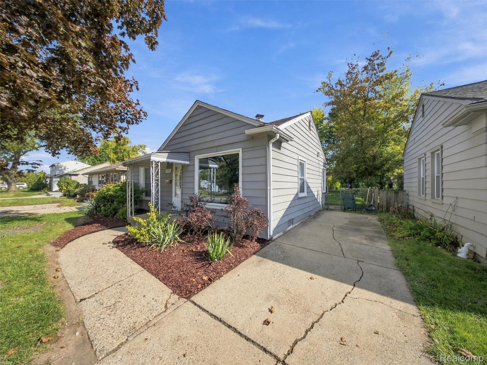 Residential Lease in Royal Oak 4