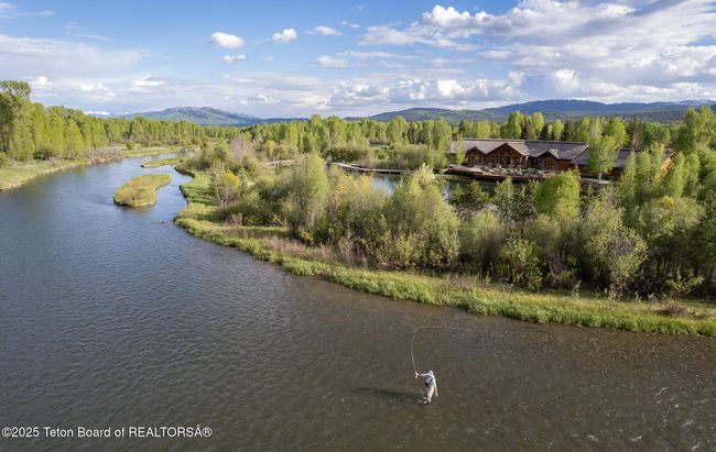 1525 S Thunder Rd, House other with 4 bedrooms, 5 bathrooms and null parking in Wilson WY | Image 4