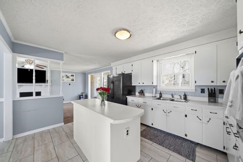 2403 Ashland City Rd, CLARKSVILLE, TN, 37043-5539 | Card Image