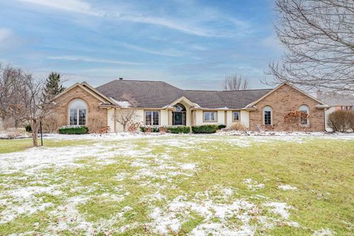 11011 Shiregreen Ln, Fort Wayne, IN, 46814-9323 | Card Image