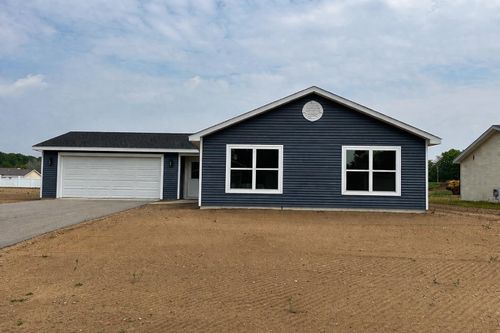 2615 Plover Ln, Traverse City, MI, 49685-9226 | Card Image