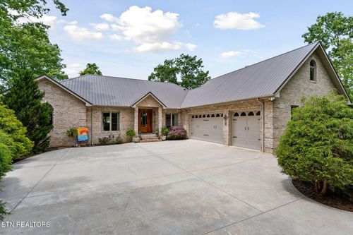 199 Markham Ln, Crossville, TN, 38558-2650 | Card Image