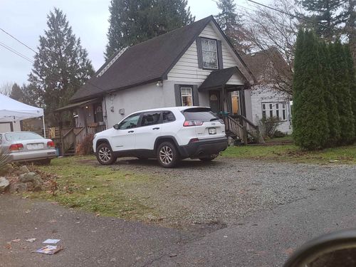 20324 Hampton St, Maple Ridge, BC, V2X1C8 | Card Image